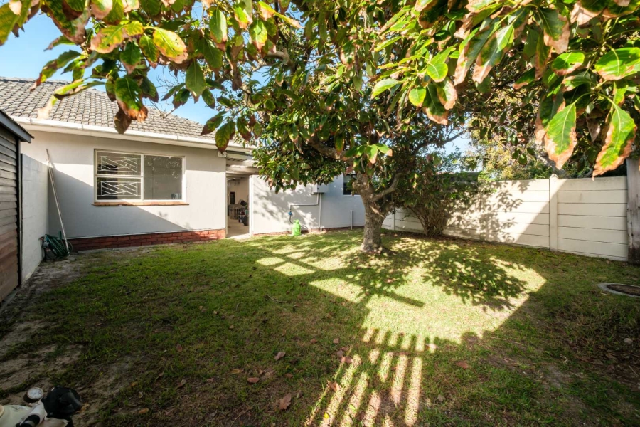 5 Bedroom Property for Sale in Kirstenhof Western Cape